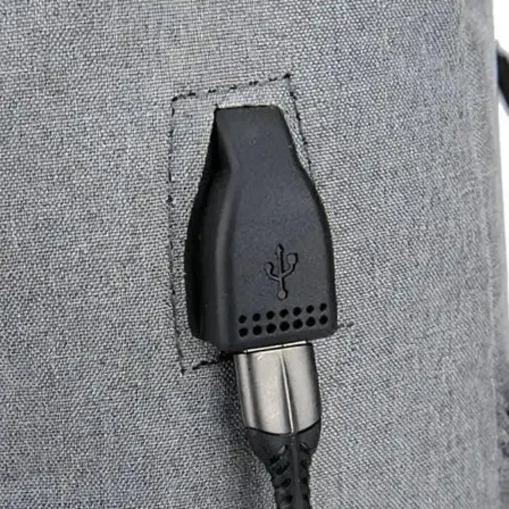 Détail câble USB