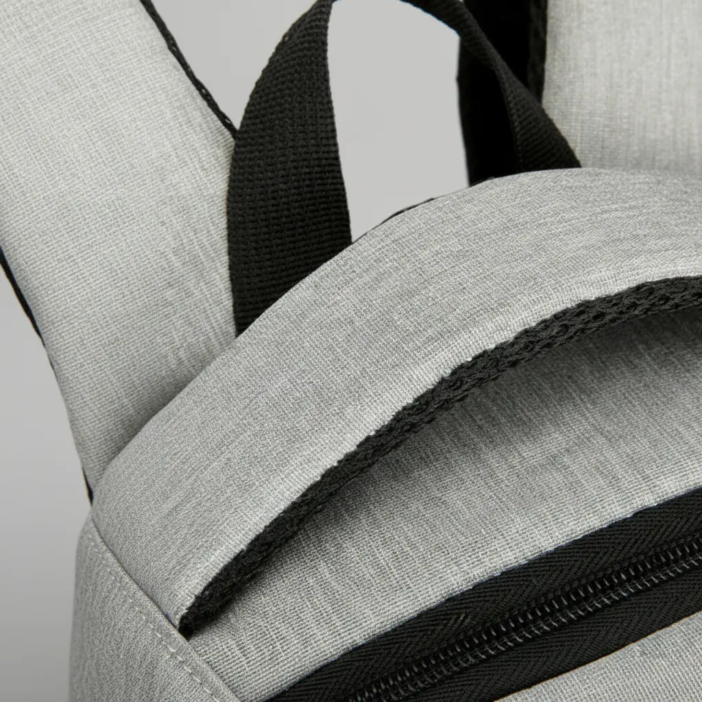 Détail de la poignée de transport du grand sac à dos isotherme Gris clair