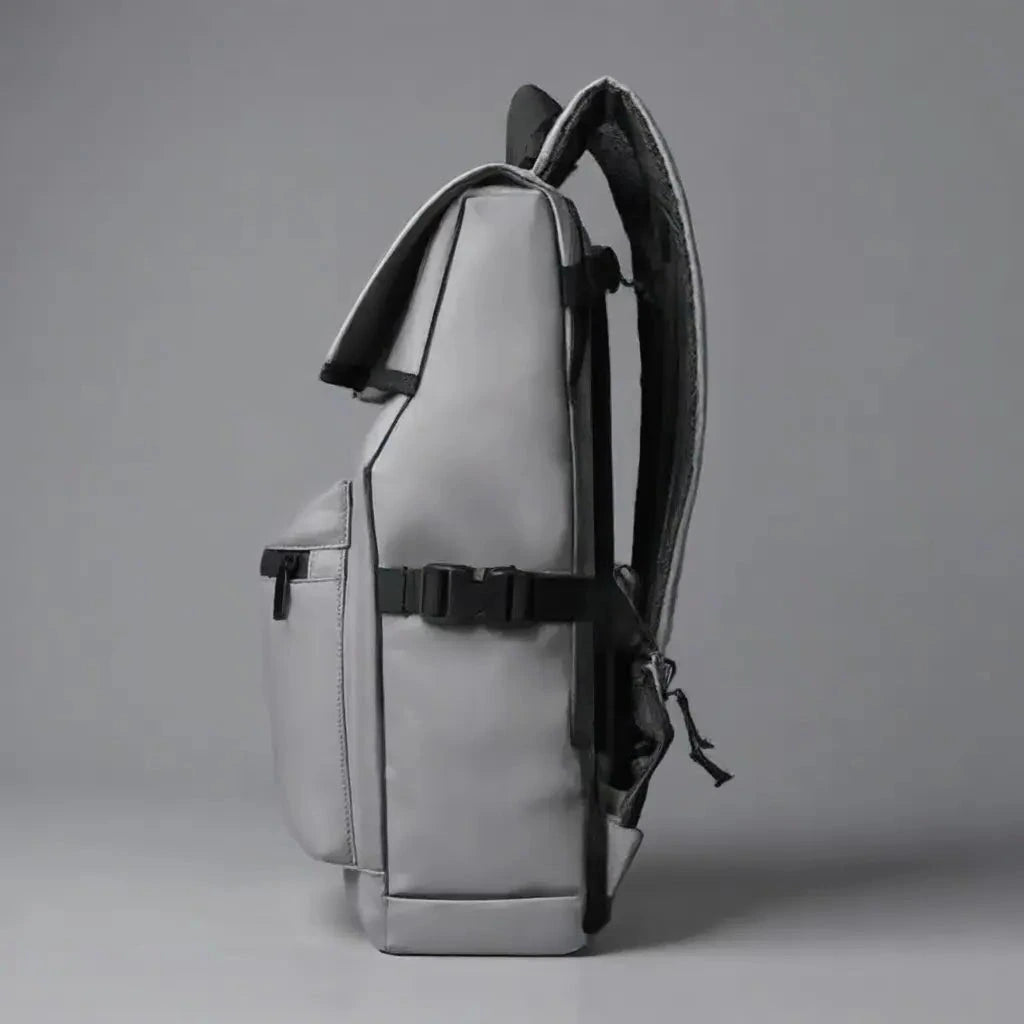Sac à dos homme rolltop Gris, vue de côté