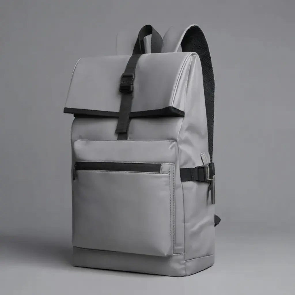 Sac à dos homme rolltop Gris, vue diagonale